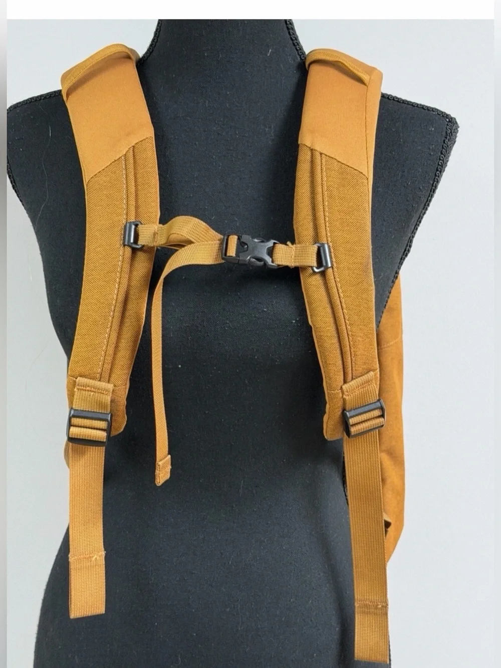 Marmot Rockridge 25L Backpack Mustard Gold Yellow Urban Commuter Laptop Bag
